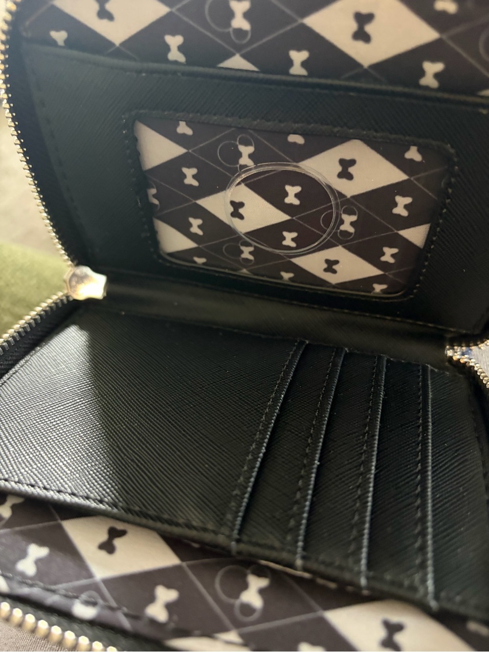 Loungefly Quilted Navy Wallet with Black Bow and Cream Ear Trim - Picture 3 of 3